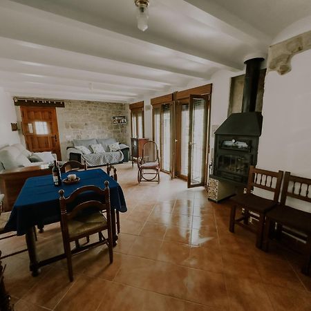 Apartament La Casa De La Acacia Olba Zewnętrze zdjęcie
