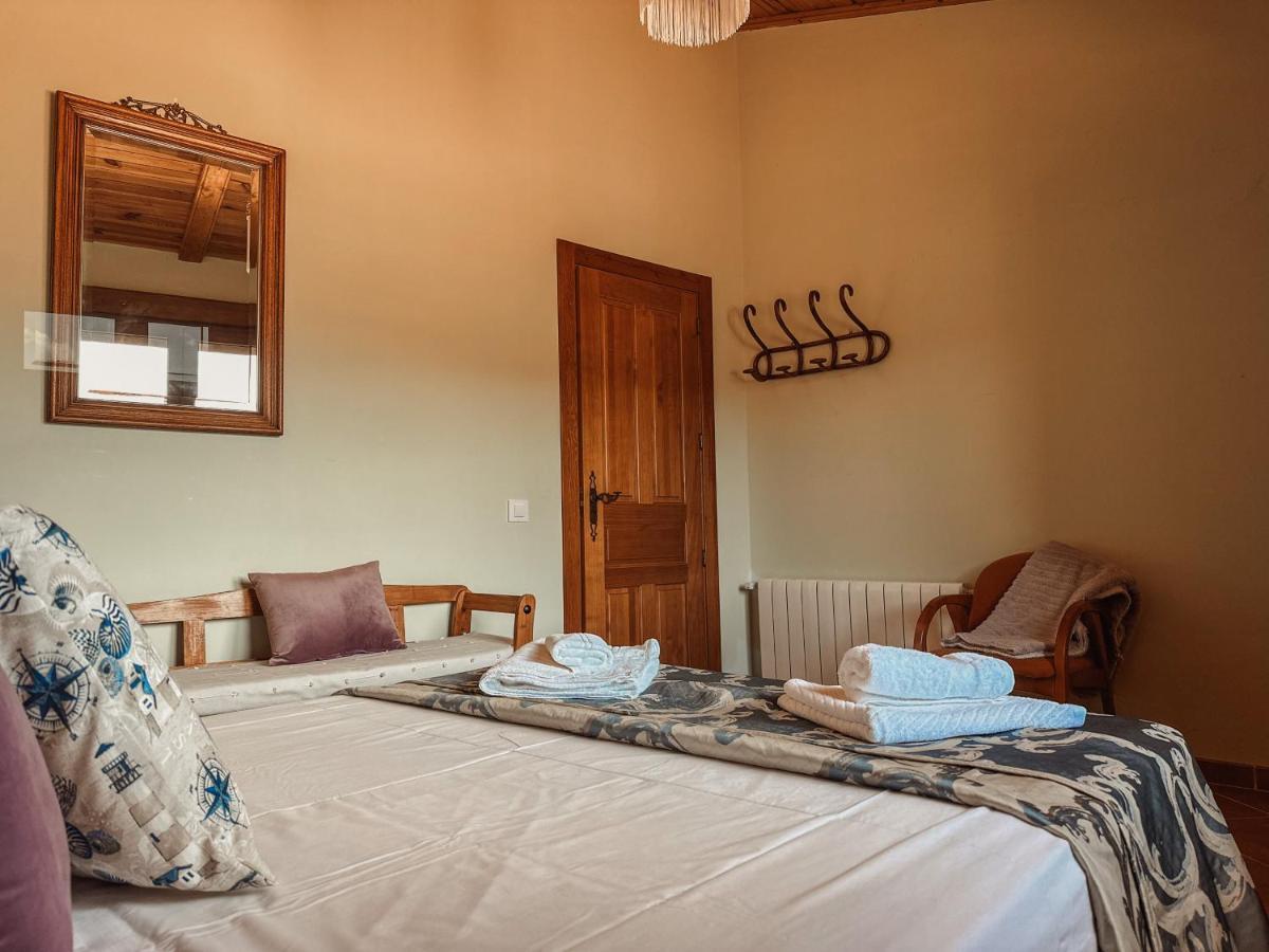 Apartament La Casa De La Acacia Olba Zewnętrze zdjęcie